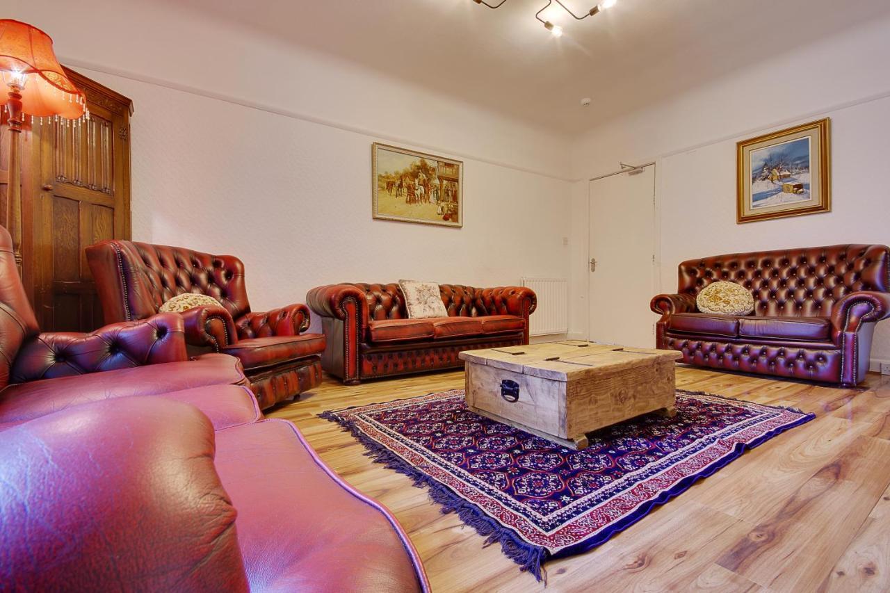 Cragside Villa With Hot Tub Борнмут Экстерьер фото